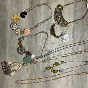 Bundle of jewelry
